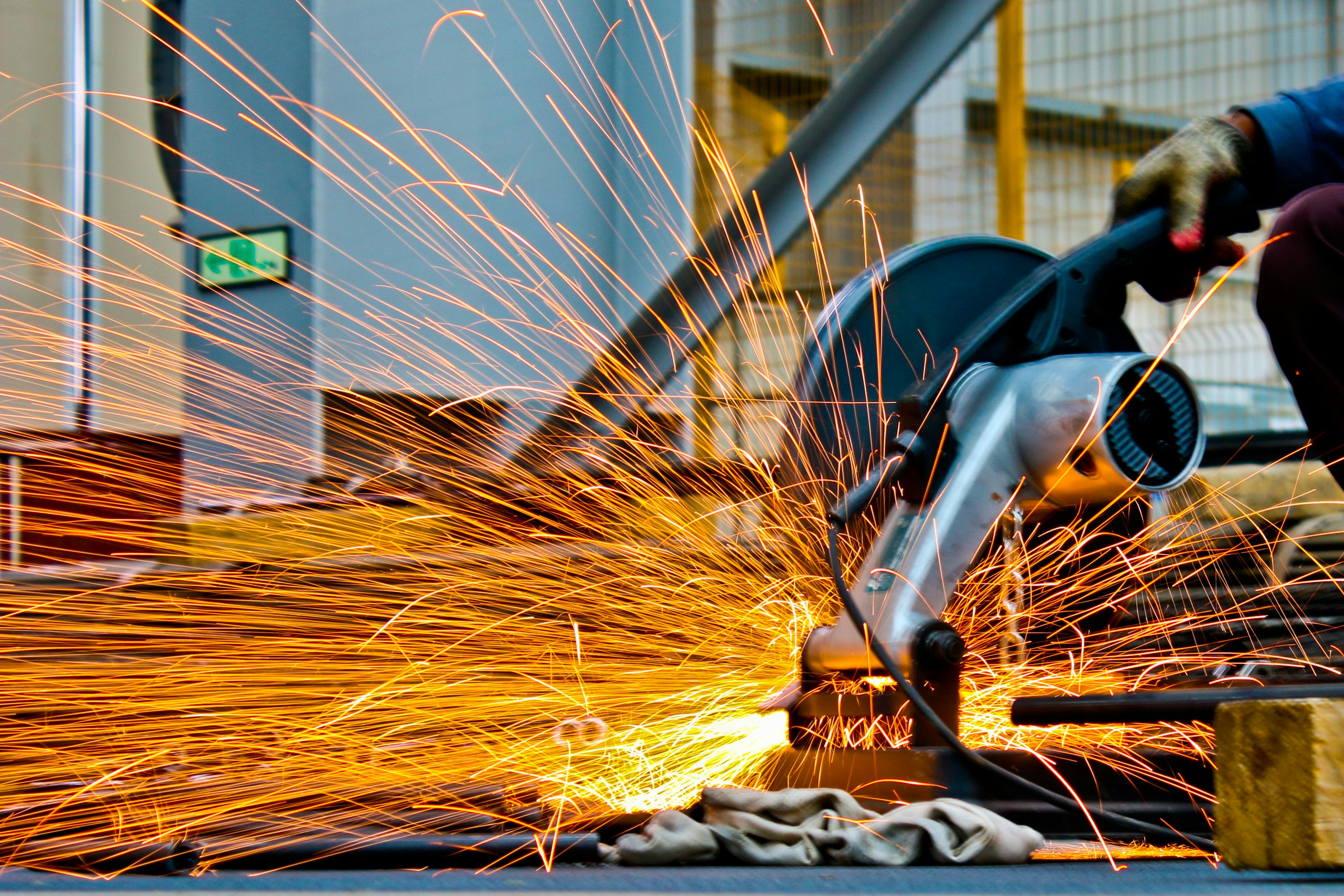 Manufacturing & Public Sector